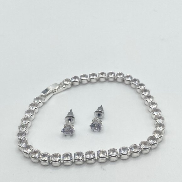 Silver Plated Cubic Zirconia Tennis Bracelet and Earring Set - Picture 6 of 8